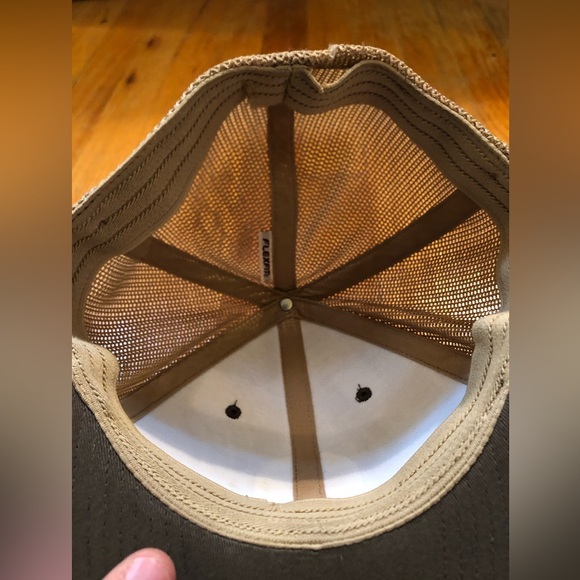 Men’s Columbia Hat - Picture 4 of 4